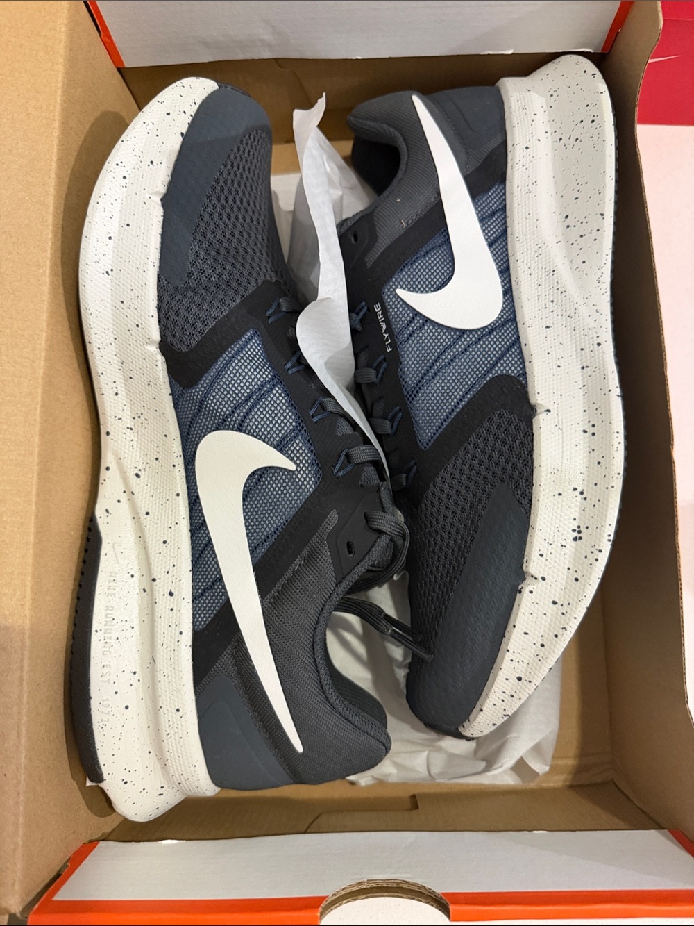 Nike Run Swift 3 Men 11 NWT